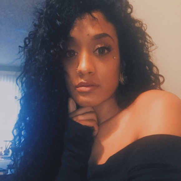 Meet your Posher, Angel - Picture 1 of 1